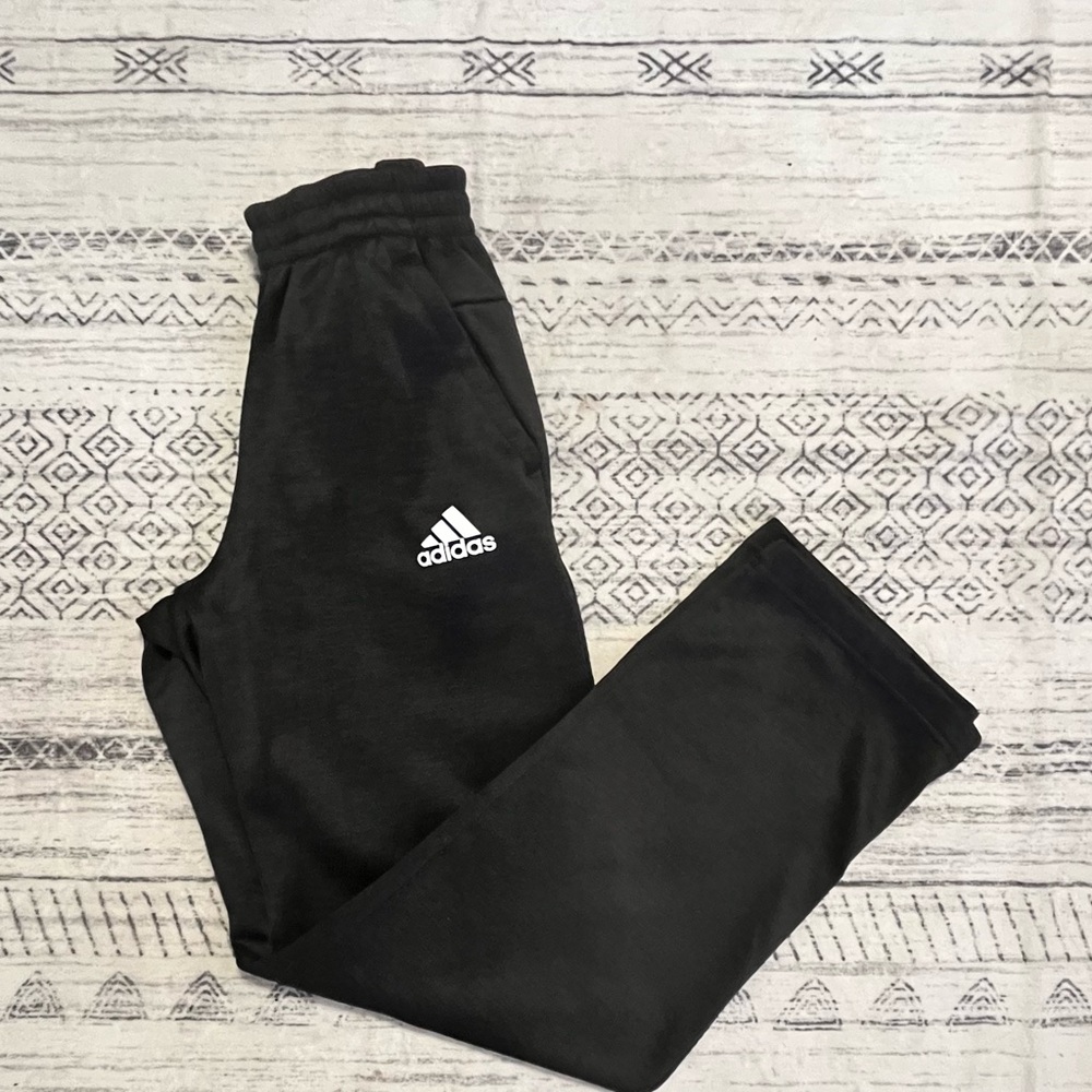 Adidas sweatpants